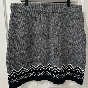 LOFT sweater skirt L